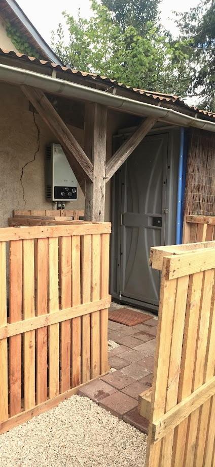 Chambres Insolites Caravanes -B&B -Cheverny -Chambord -Zoo Beauval-Autour Du Peu Fougeres-sur-Bievre Εξωτερικό φωτογραφία